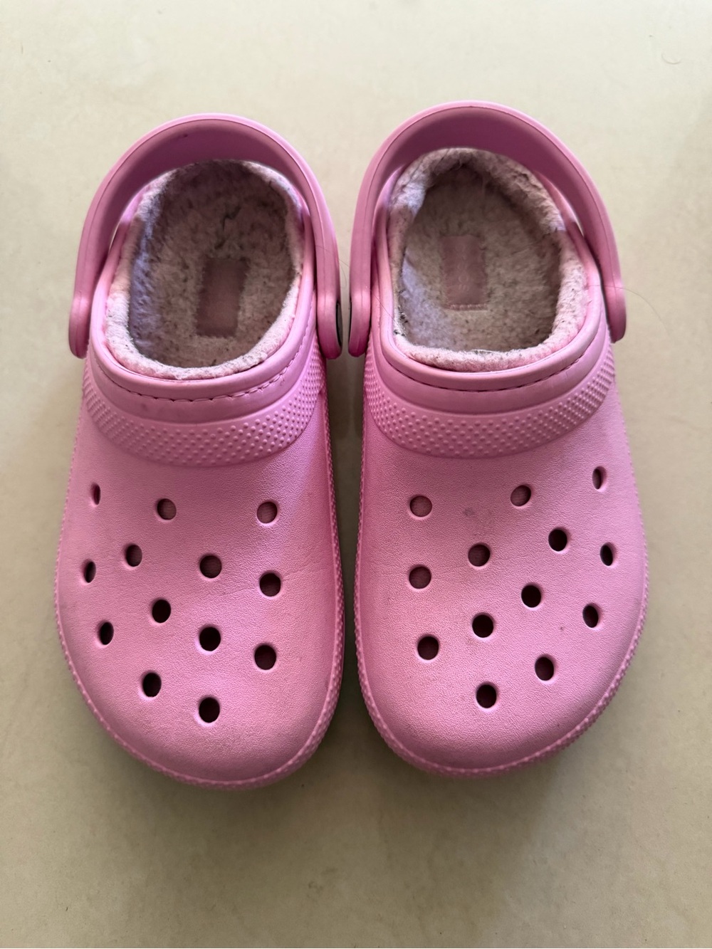 CROCS Kids Pink Fleece-Lined Clogs